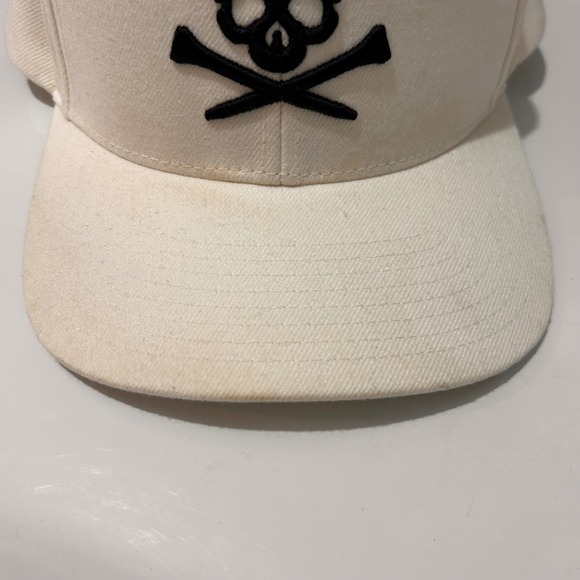 G/FORE Mens Skull Golf Snapback Hat Adjustable Cap Crossbones White Navy Outdoor - Picture 4 of 9